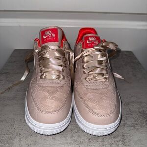 Nike Air Force 1 '07 'Fossil Stone Laser Crimson' - Size 6 in Women’s